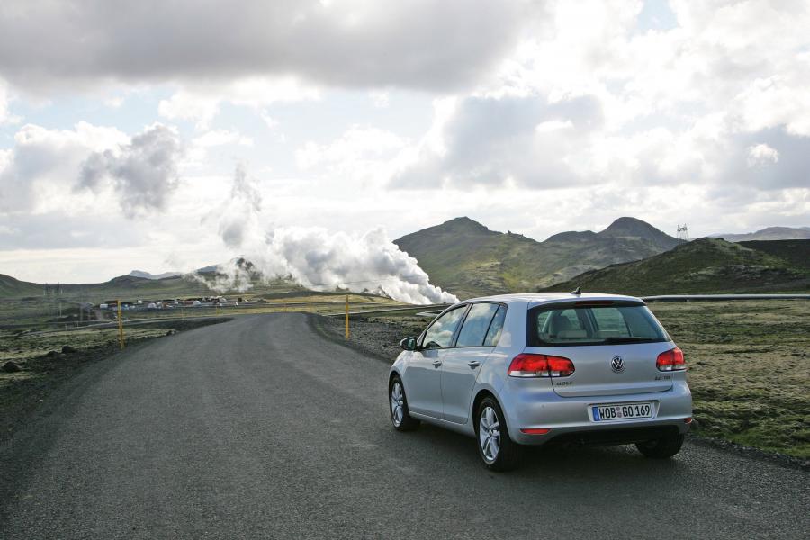  Volkswagen Golf 2008 года  (фото 9 из 126)